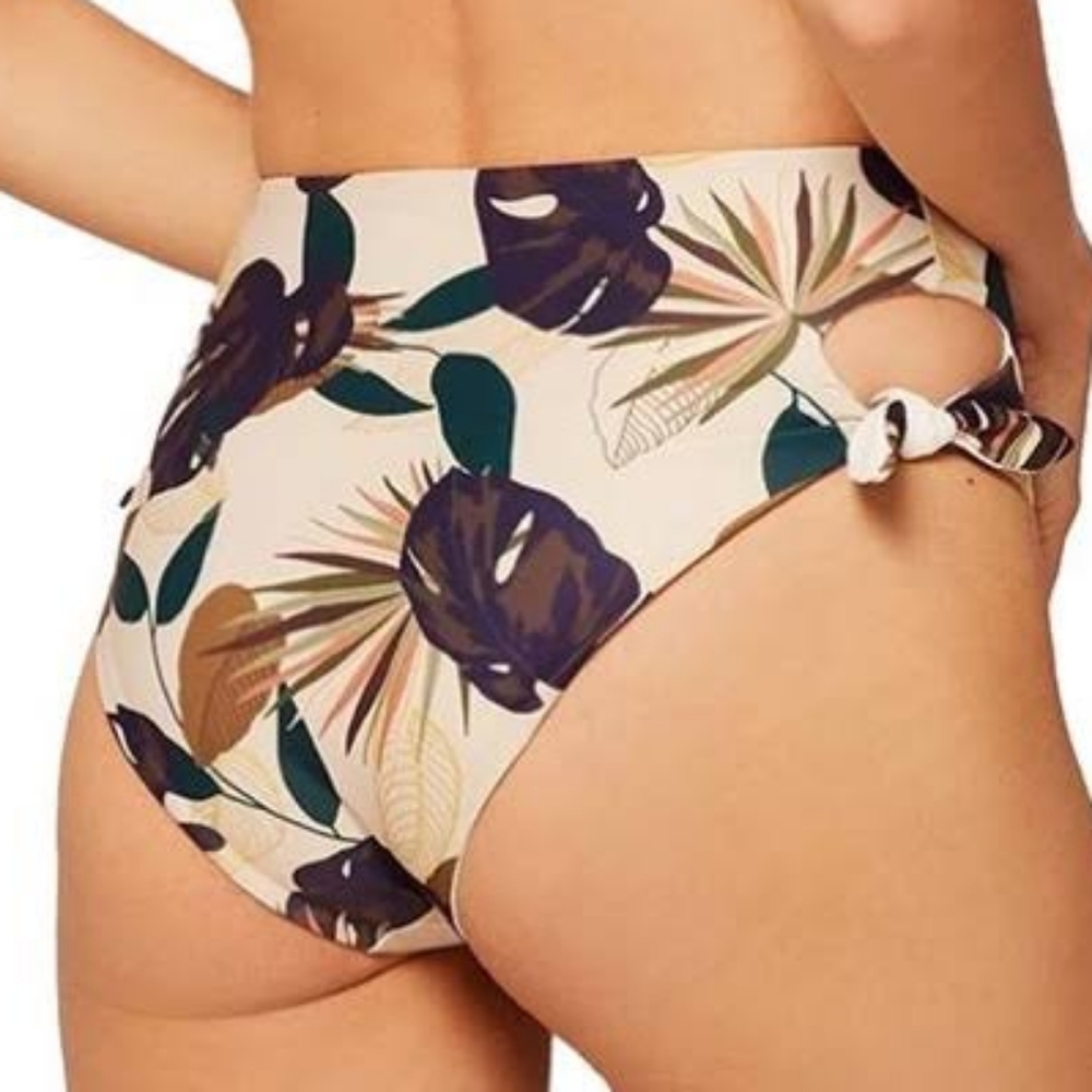 NWT L*Space Bummin’ Bikini Bottoms Lotus Floral in S
